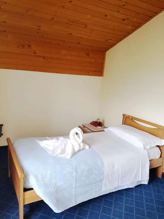 Albergo Posta Colle Santa Lucia Eksteriør bilde